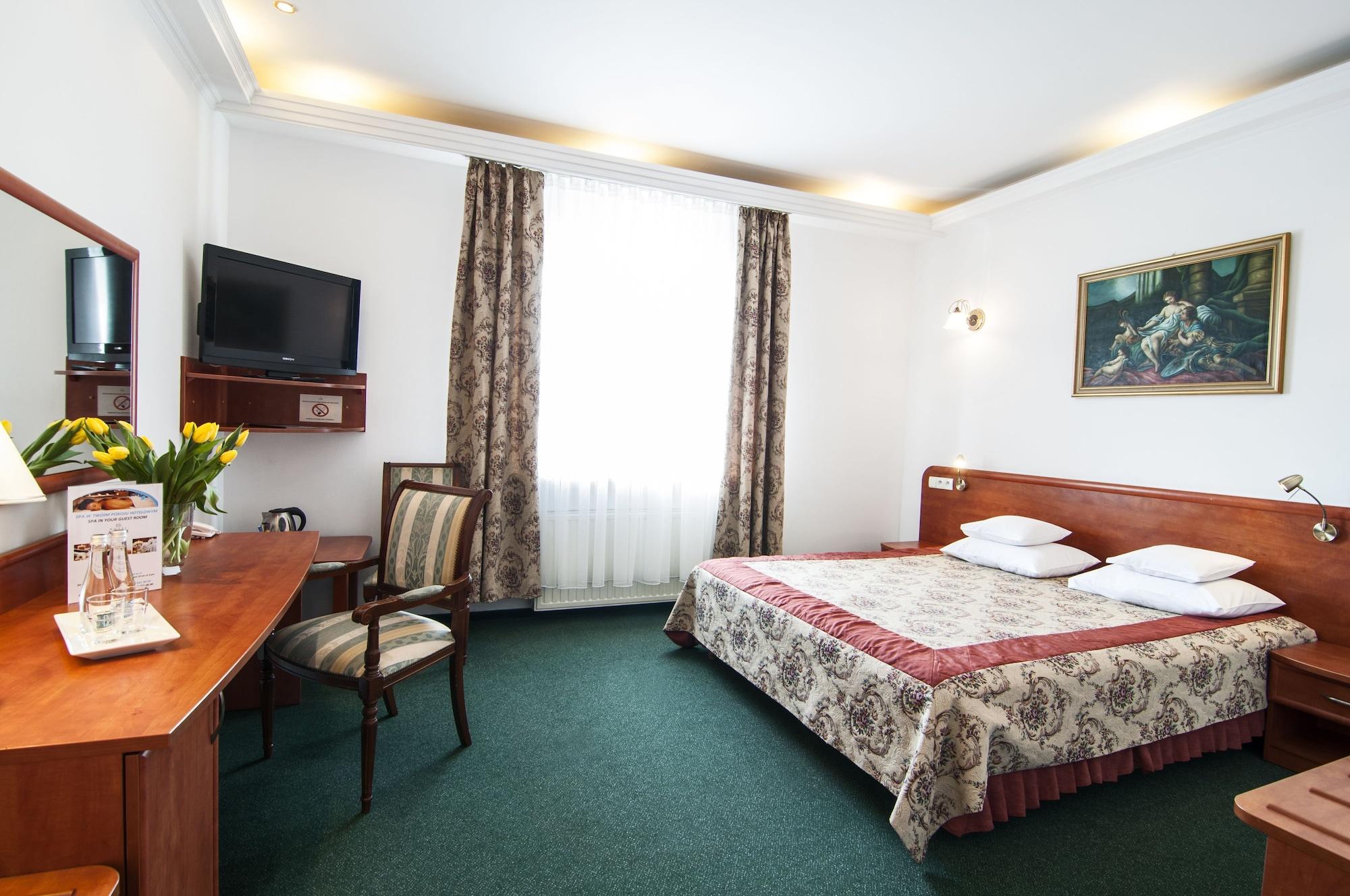 Hotel Artur Krakow Luaran gambar