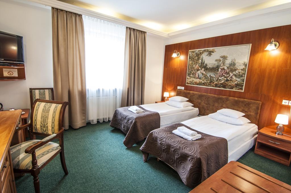 Hotel Artur Krakow Luaran gambar